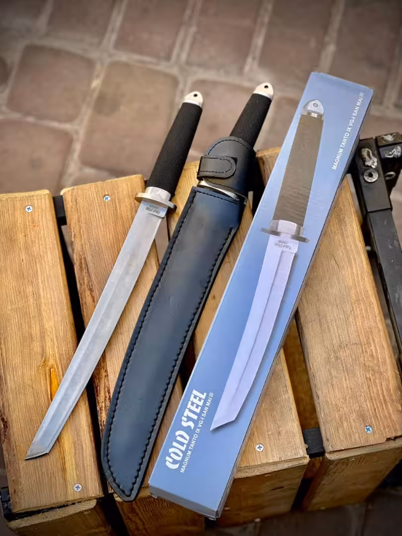 چاقو کلد استیل COLD STEEl MAGNUM طول کار 43 سانت