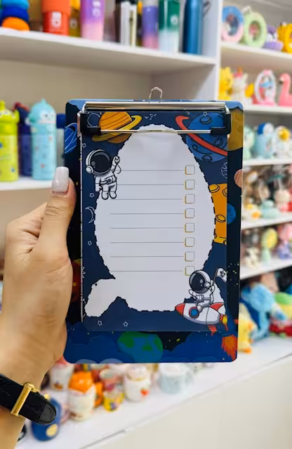 چک لیست فانتزی طرح فضانورد