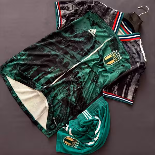 کیت کانسپت رنسانس ایتالیا 2025 هواداری