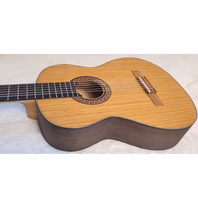 گیتار کلاسیک مدل MAT 4