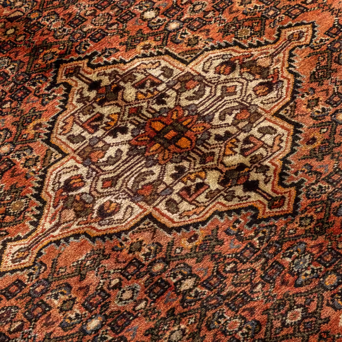 فرش دستبافت شش و نیم متری مدل حسین آباد کد 97.1562