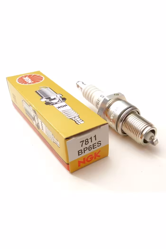لوازم یدکی موتورسیکلت جرقه پلاگین BP6ES VESPA طولانی NGK