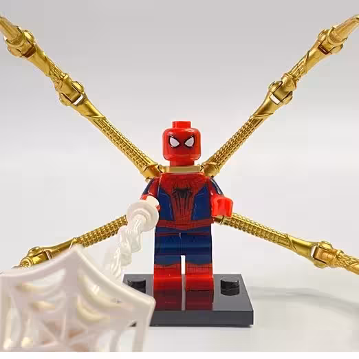 خفن ترین اسپایدرمن لگو با بازو های طلایی