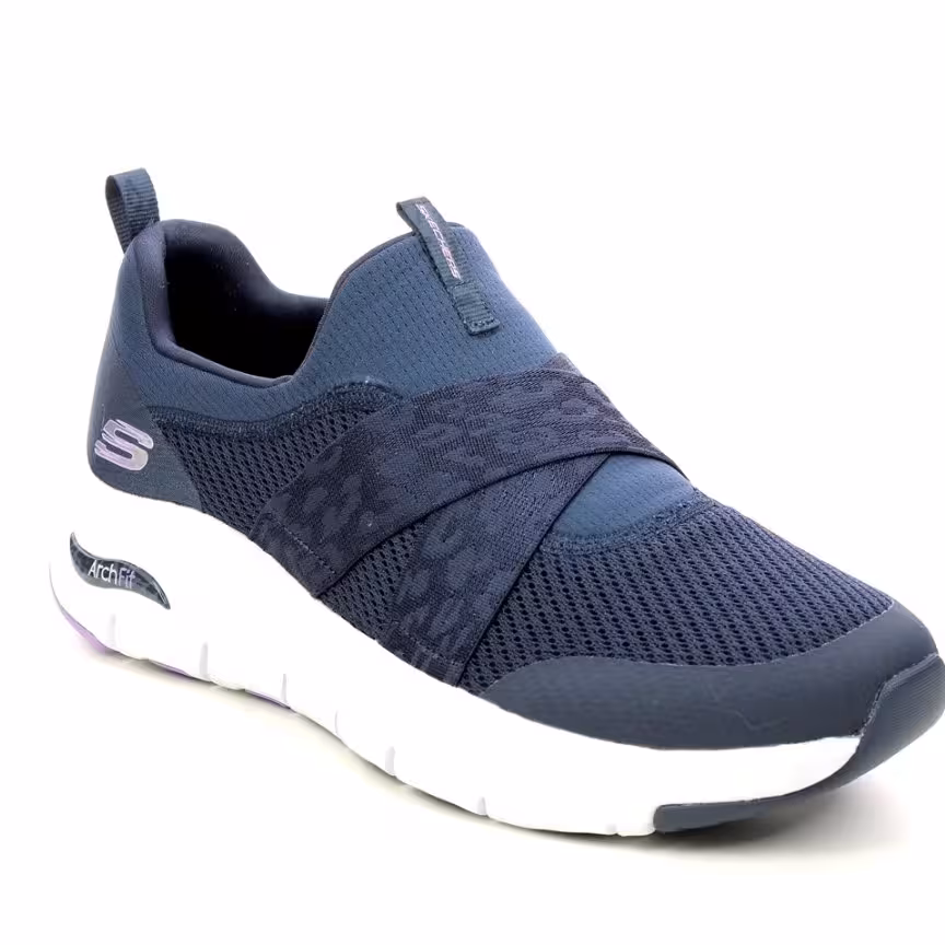 کفش اسکیچرز