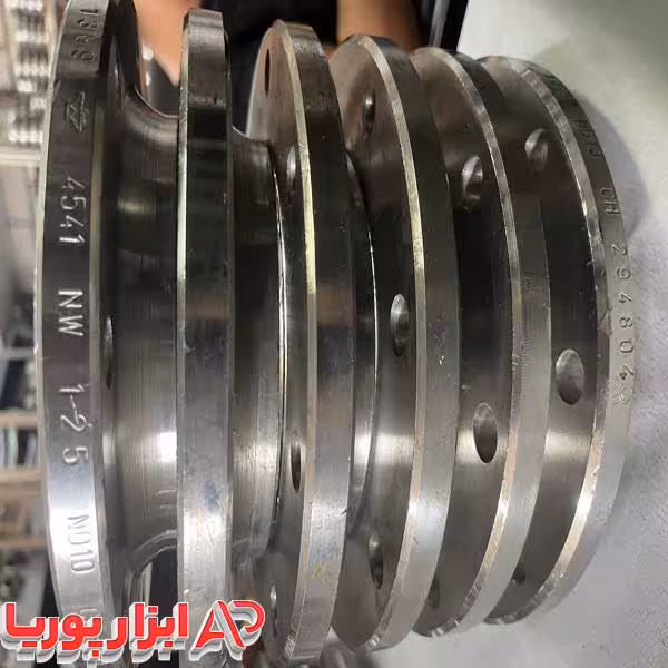 فلنج گلودار 5 4541 DN 125 PN10