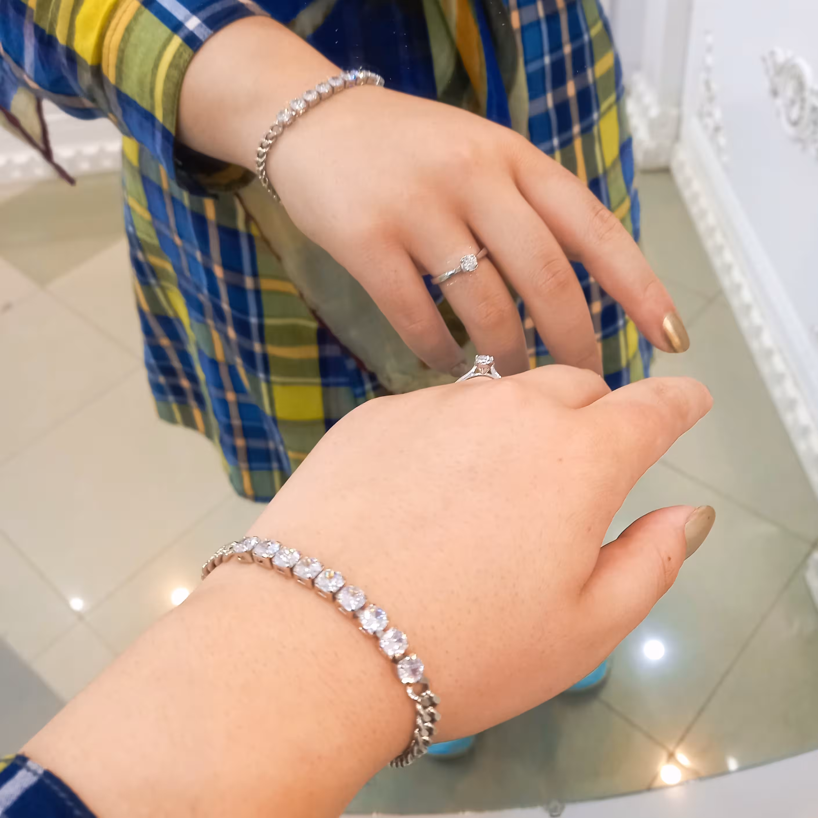 دستبند نگین دار  و کارتیر  دستبند نگینی دستبند کارتیر