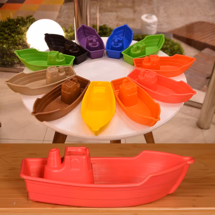 قایق اسباب بازی کودک