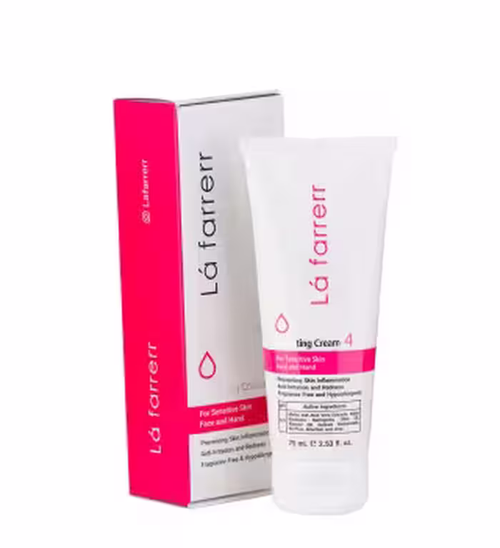 لافارر کرم آبرسان پوست حساس