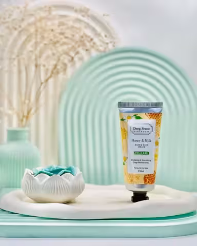 قیمت و خرید کرم دست و صورت مرطوب کننده شیر و عسل دیپ سنس -