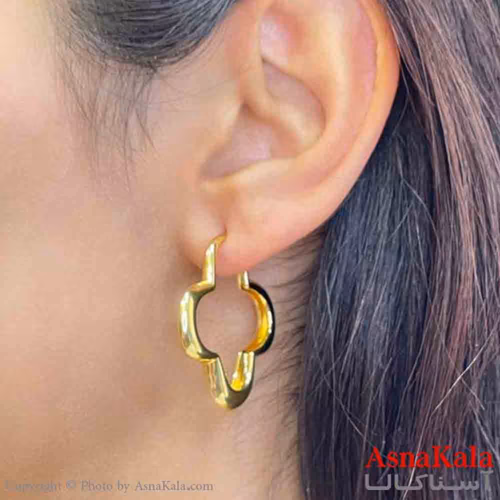 گوشواره دخترانه مینیمال طرح شبدر توخالی رنگ طلایی کد GSH151852W