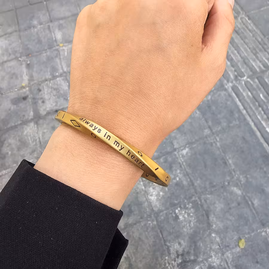 دستبند بنگل کد 05