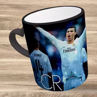 ماگ حرارتی مدل دسته قلبی طرح رونالدو کد 289