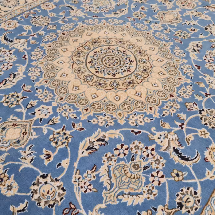 فرش دستبافت دو نیم متری مدل نایین کد 1210