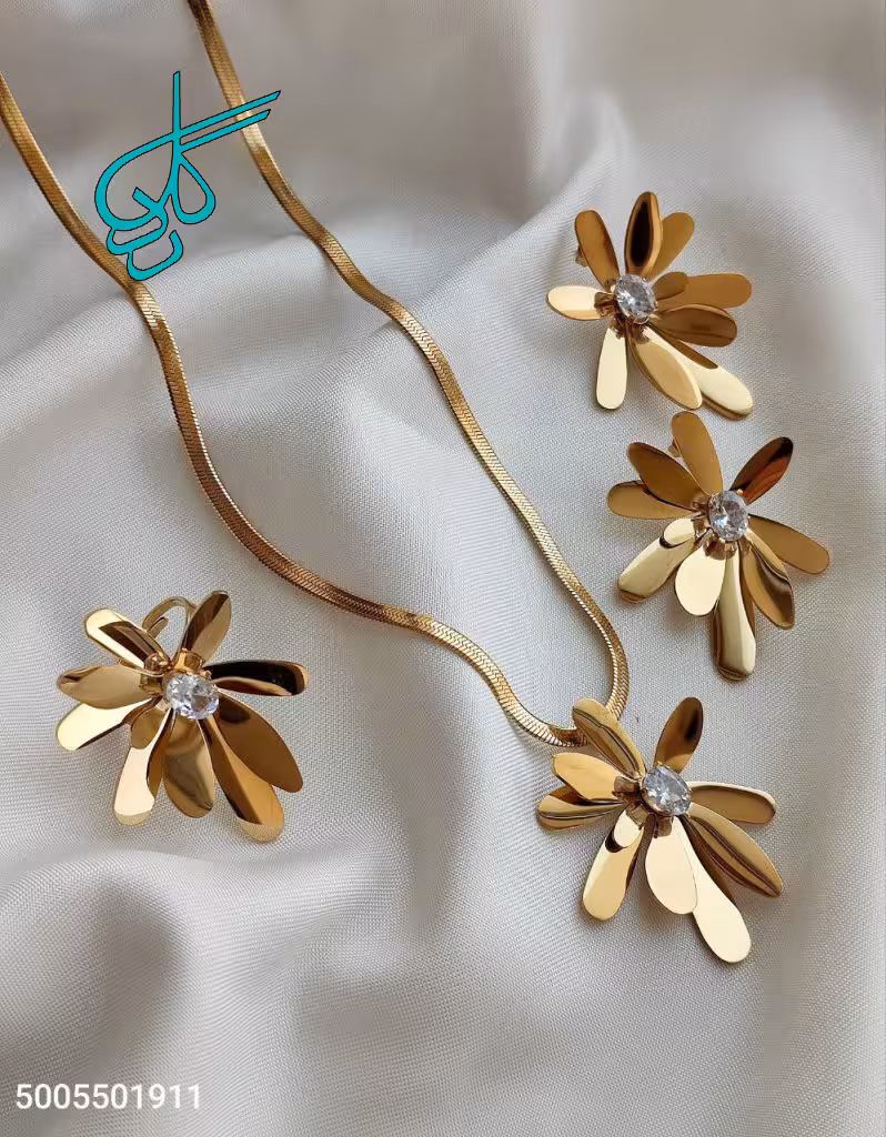 خرید نیمست زنانه استیل رنگ ثابت کیفیت عالی با طراحی گلبرگ‌های درخشان و نگین مرکزی کد 1715541 - ردگل