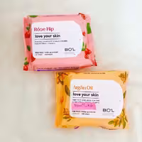 دستمال مرطوب 