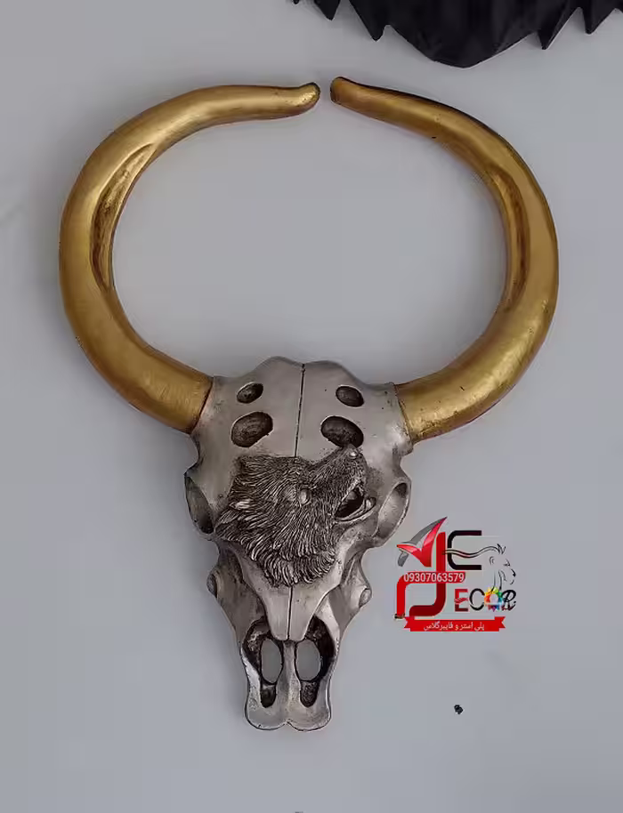 مجسمه دیوارکوب جمجمه گرگ