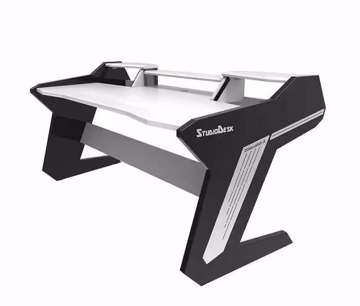 میز استودیویی آرنیک