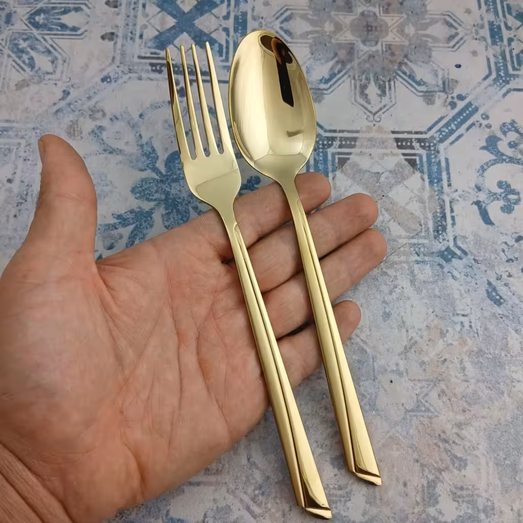 قاشق و چنگال غذاخوری 12 پارچه یونیک مدل ناخنی – طلایی