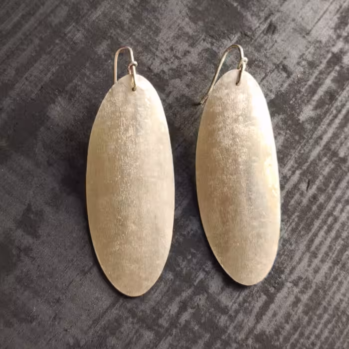 گوشواره ورشو محدب بافت خراشدار