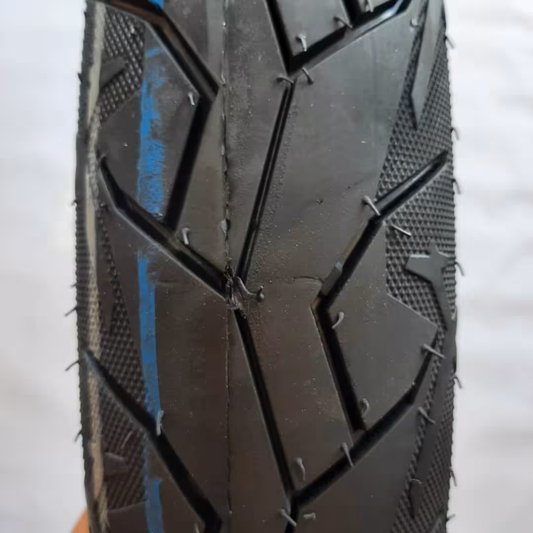 تایر ( لاستیک ) 80/90/17 یاسا گل کارن تیوبلس