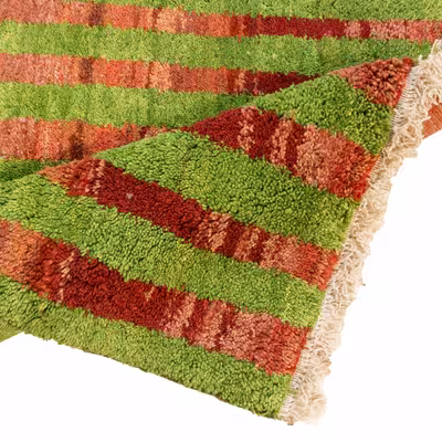 گبه دستباف یک متری فرش چمن رخ مدل راه راه کد 261341