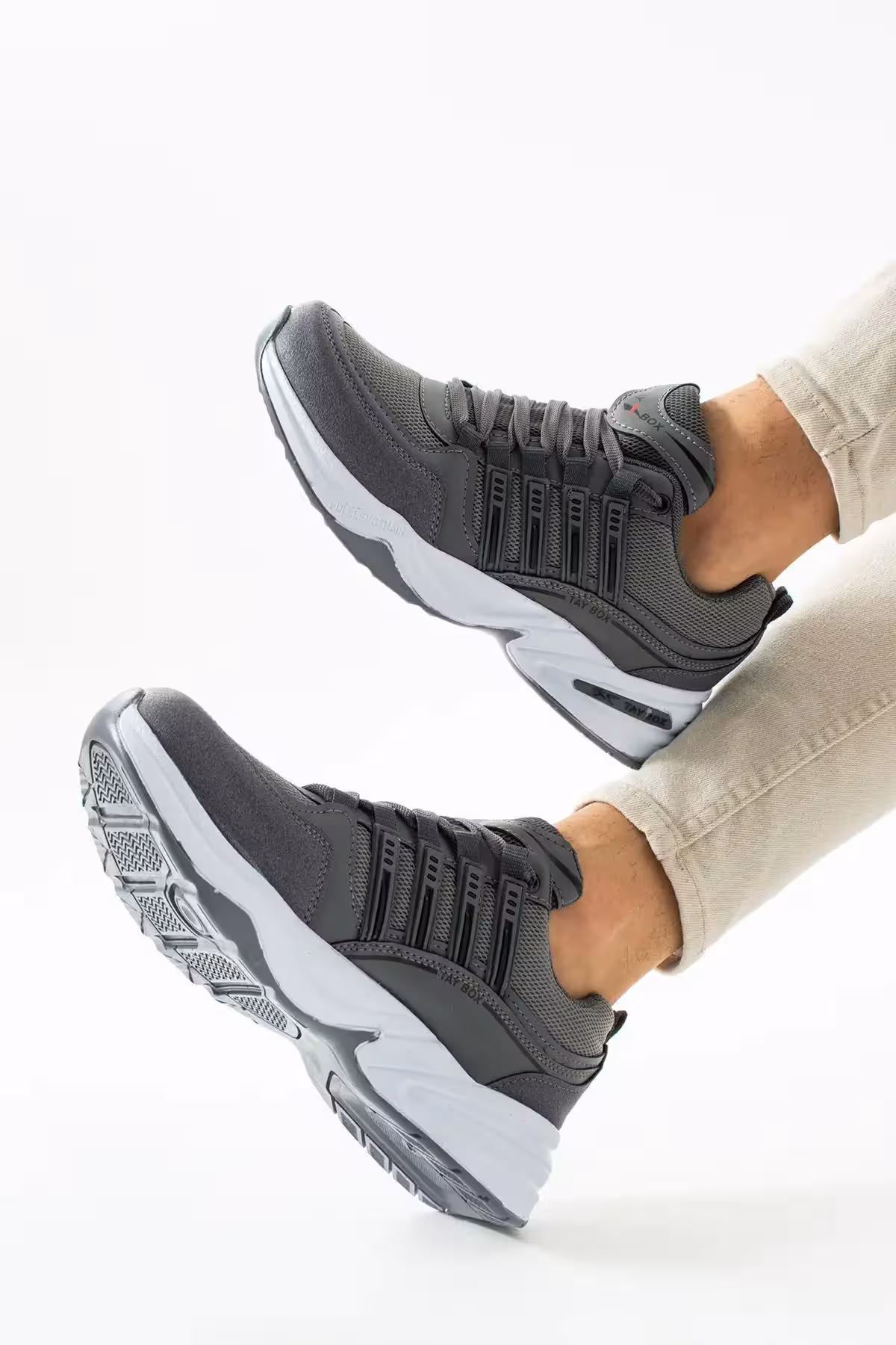 کفش روزمره یاکسری مرتب‌سازی مهره‌ای همراه با زانوی سفید و سیاه - 4033