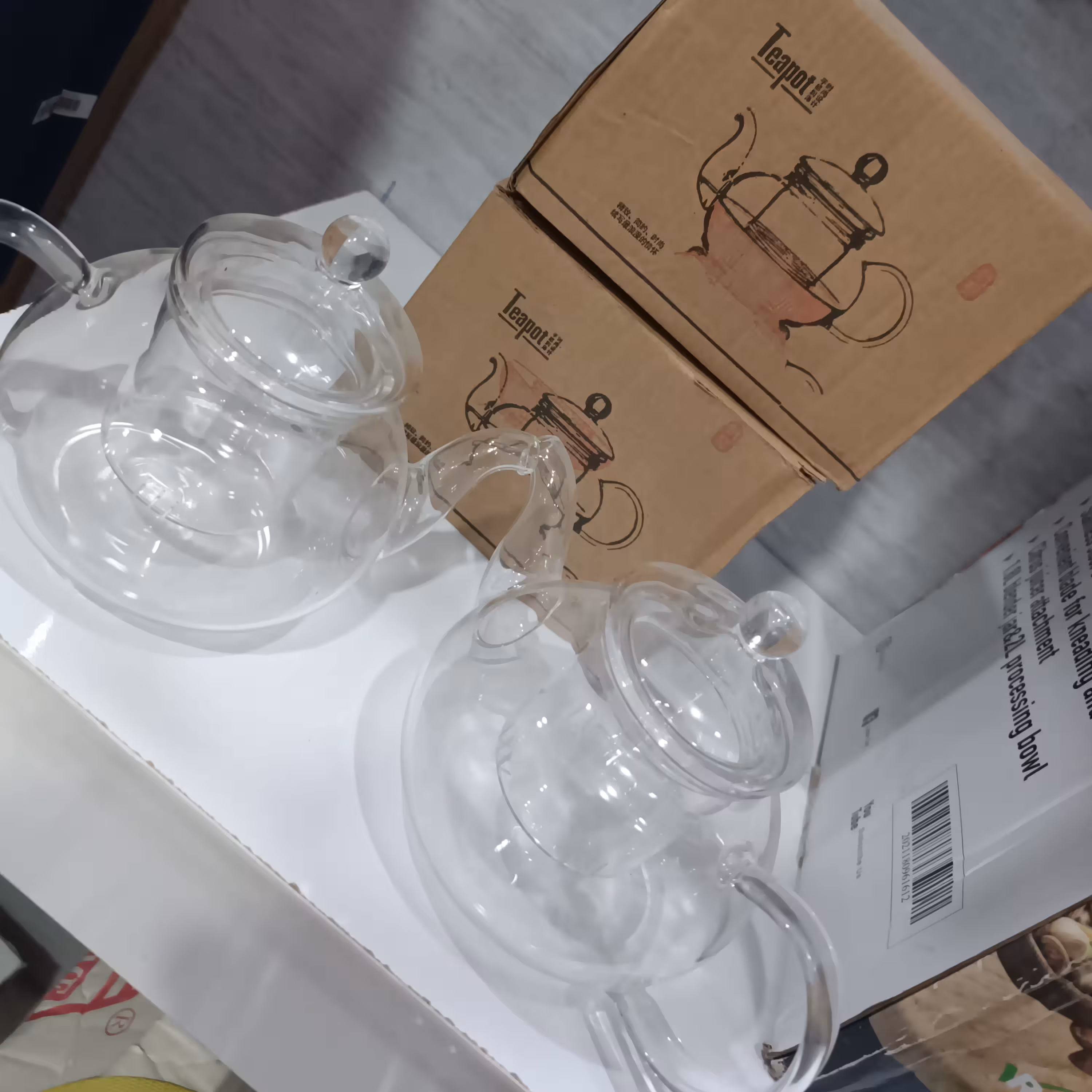 قوری شیشه ای شفاف نشکن مخصوص درست کردن چای زعفران و دمنوش