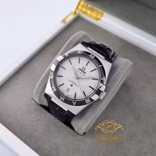 ساعت مچی امگا مردانه چرمی  om263