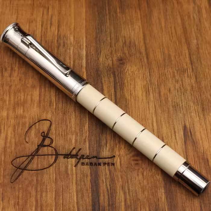 گراف فون فابرکاستل خودنویس کلاسیک آنلو آجی 145670 GRAF VON FABER-CASTELL FP Classic Anello Ivory M