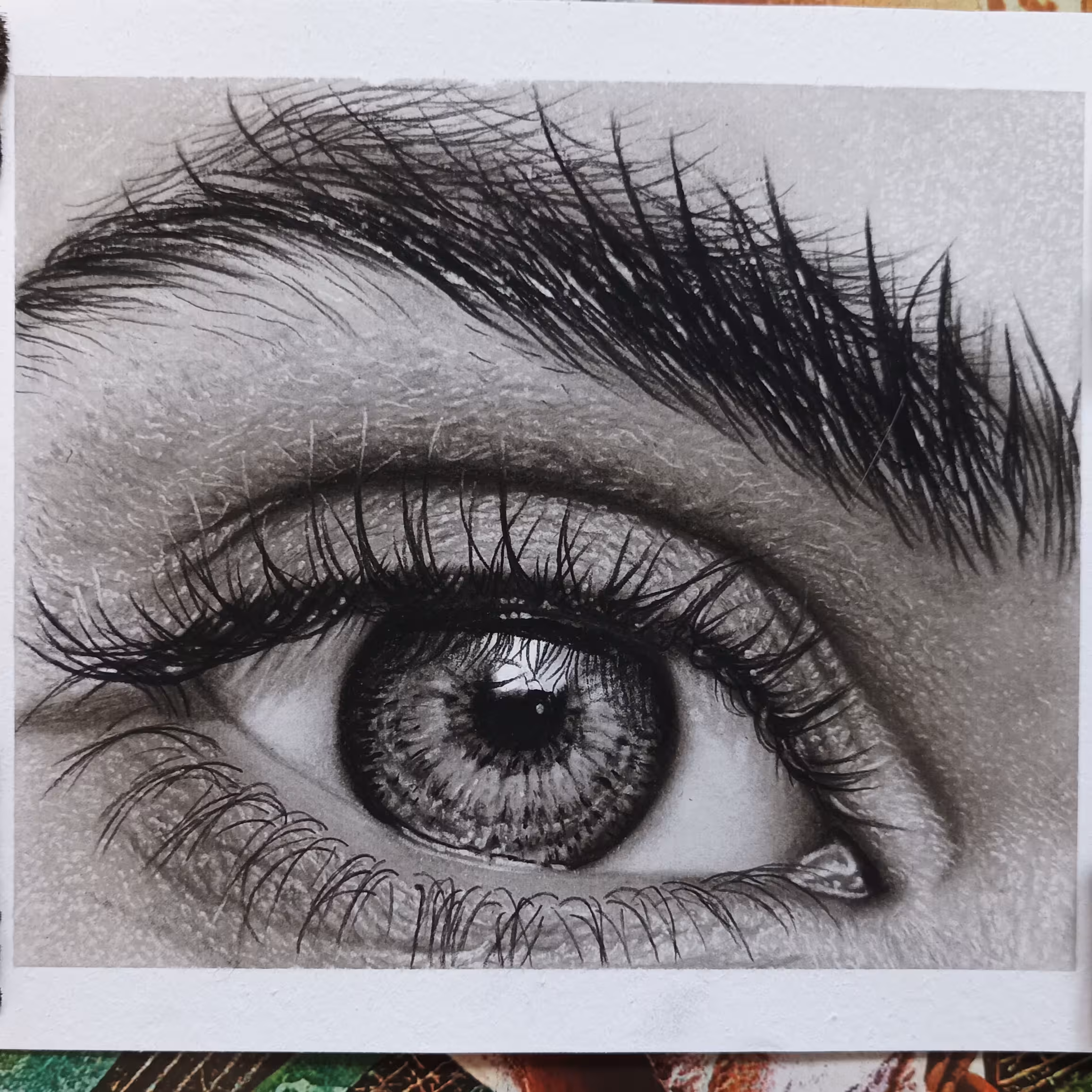 طراحی چهره تکنیک سیاه قلم