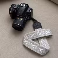 بند دوربین بندینو طرح Bandino camera strap 040