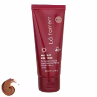 کرم ضدآفتاب رنگی لافارر مدل SPF40، مناسب پوست‌های معمولی و خشک، حجم 40 میلی‌لیتر