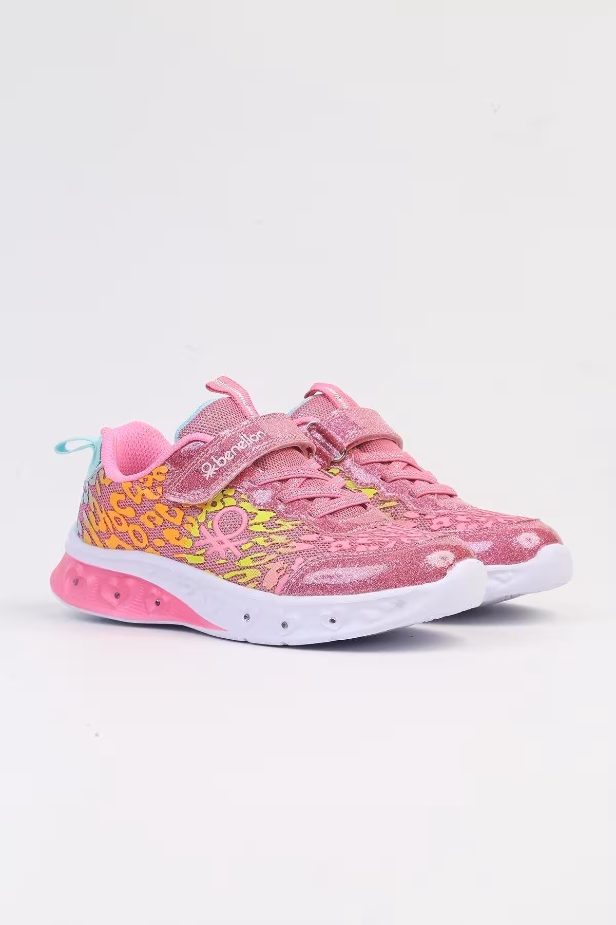 کفش پیاده روی دخترانه و پسرانه بچگانه های لاکی کودکان فوکسیا Benetton