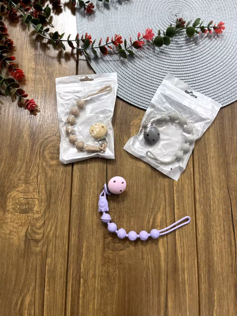 وسایل سیسمونی زنجیر پستانک سیلیکونی