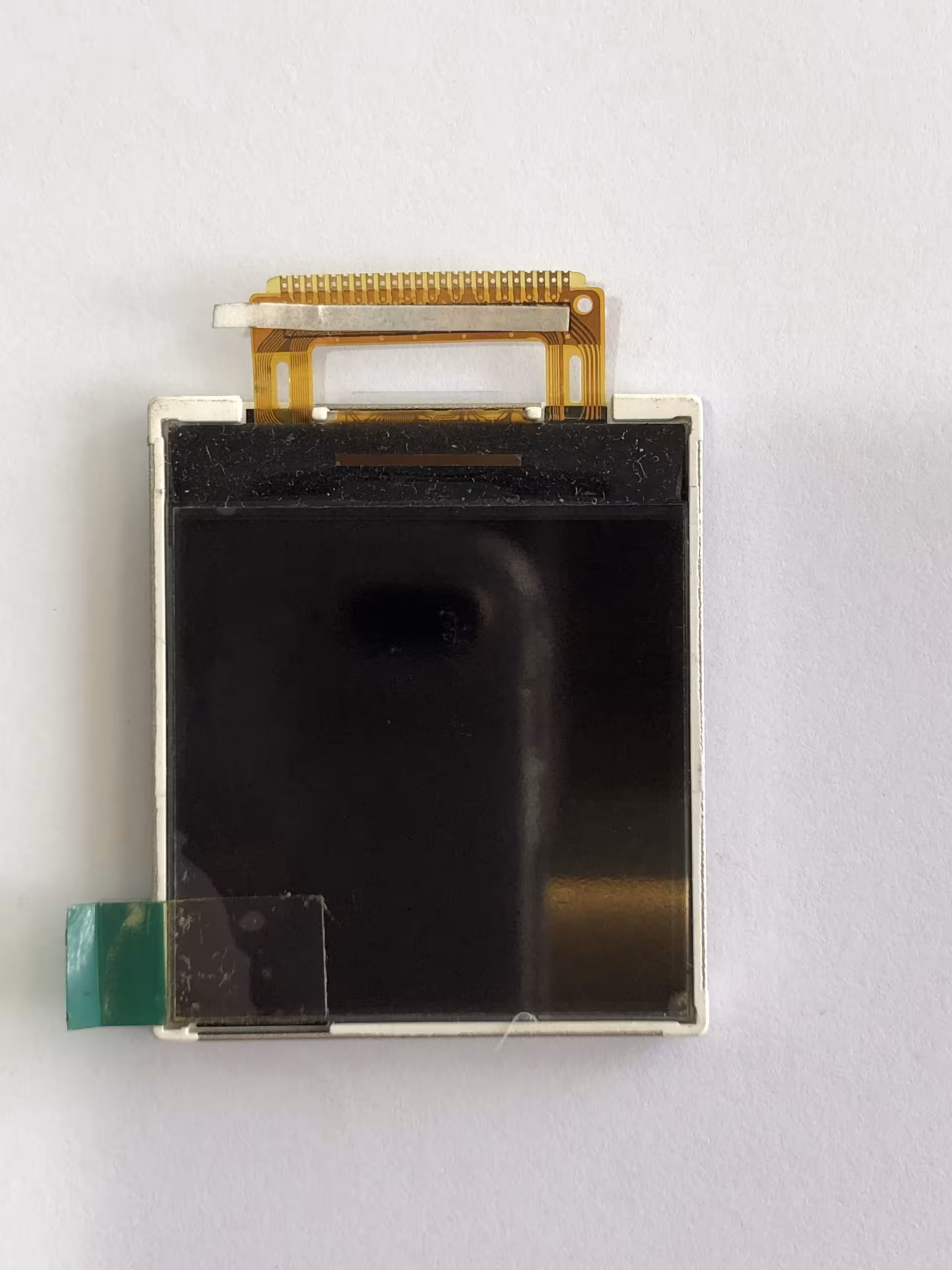 ال سی دی Samsung E2121B