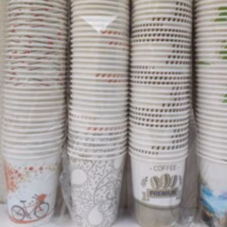 لیوان کاغذی