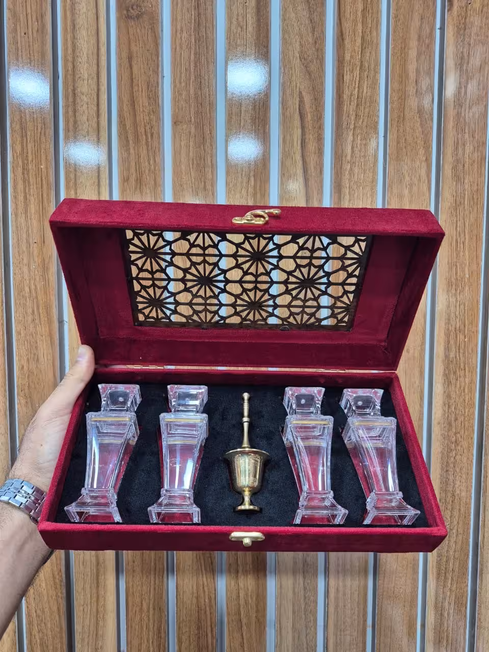 جعبه مخمل زعفران روچوبی چهار برلیان