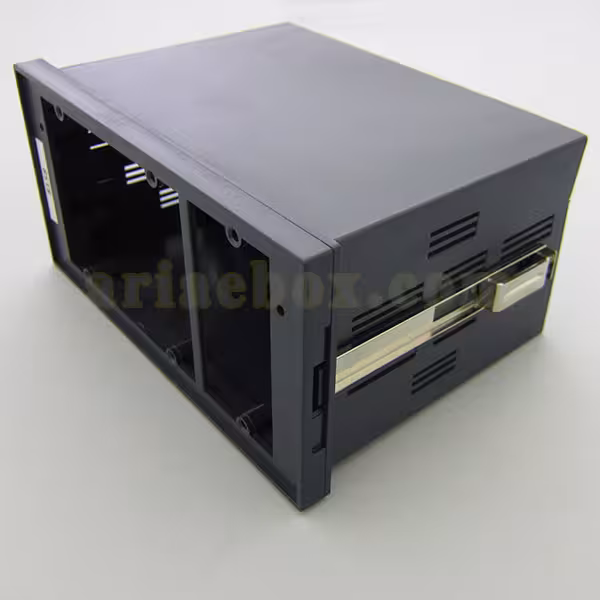 جعبه کنترلر الکترونیکی 23 پین پنلی مدل 8160 با ابعاد 90×160×80 میلی متر