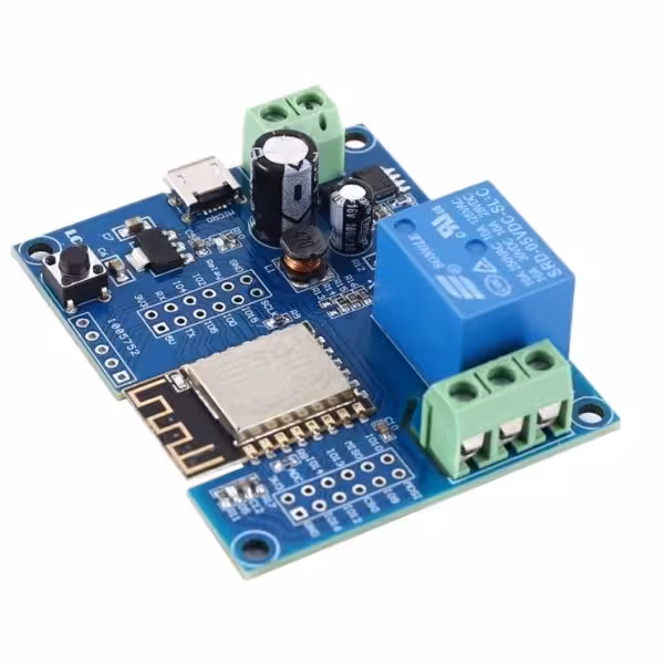 ماژول رله وایفای مدل ESP-12F