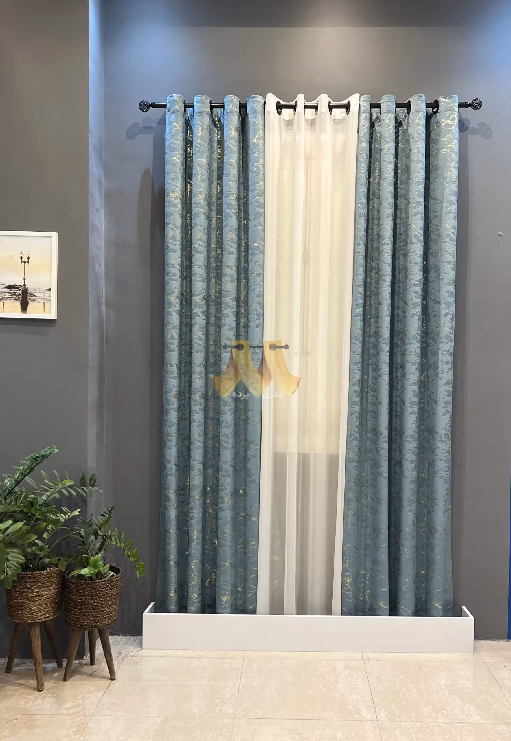 پرده آماده پانچی مخمل طلاکوب آبی فیروزه ای