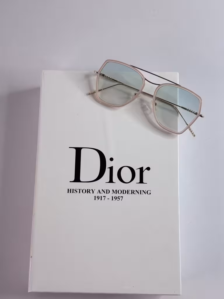 عینک افتابی برند Dior زنانه دخترانه کلاسیک ترند یووی 400