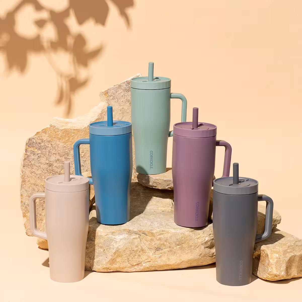 لیوان مسافرتی دسته دار 650ml کورکسیکل (سبز آویشن) Corkcicle Leakproof Cruiser Insulated Tumbler with Straw Thyme