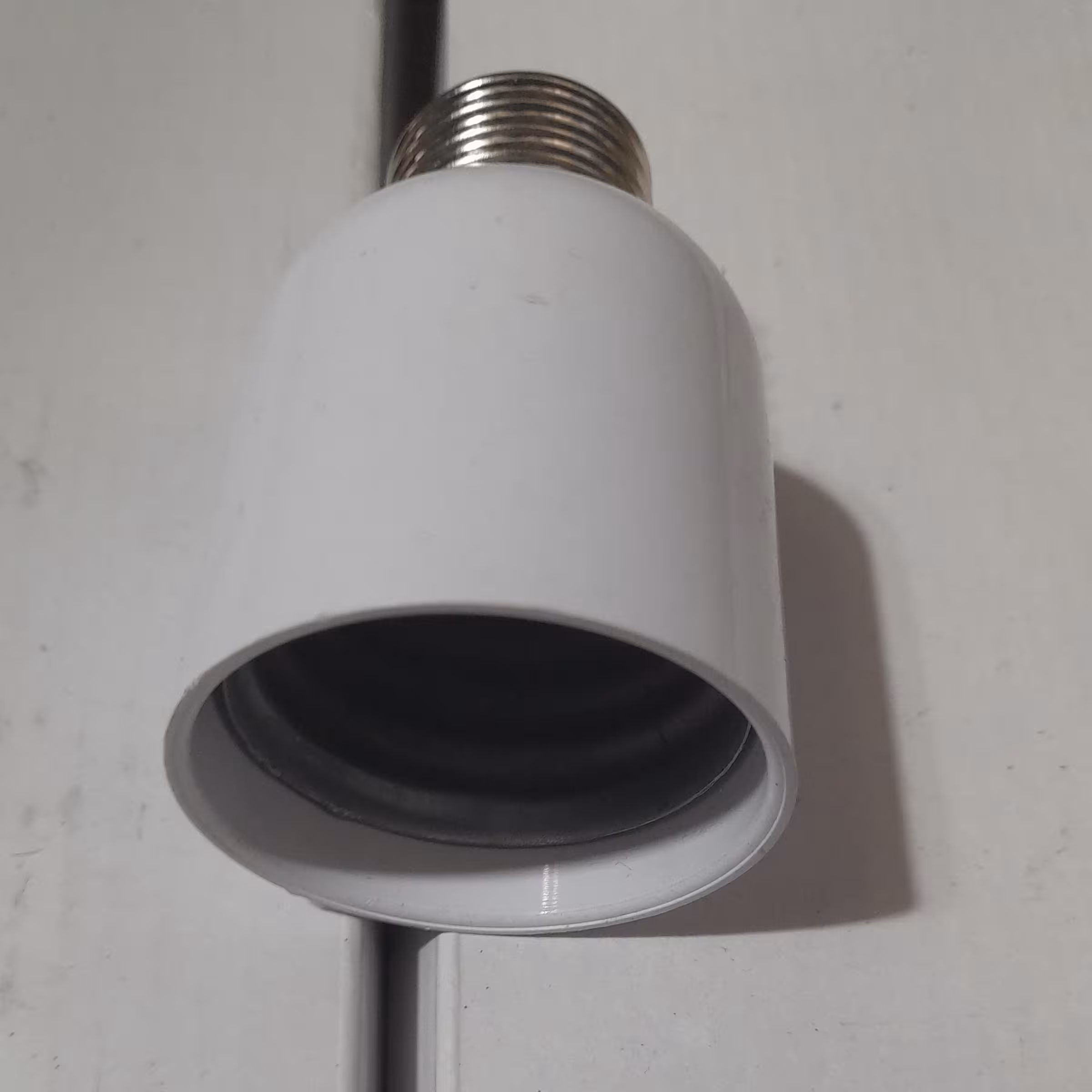 تبدیل سرپیچ لامپ