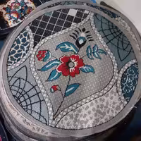 گلیم گردماشینی کاشان طرح نسترن(1،5در1،5)(هزینه ارسال باخریداروپس کرایه میباشد)