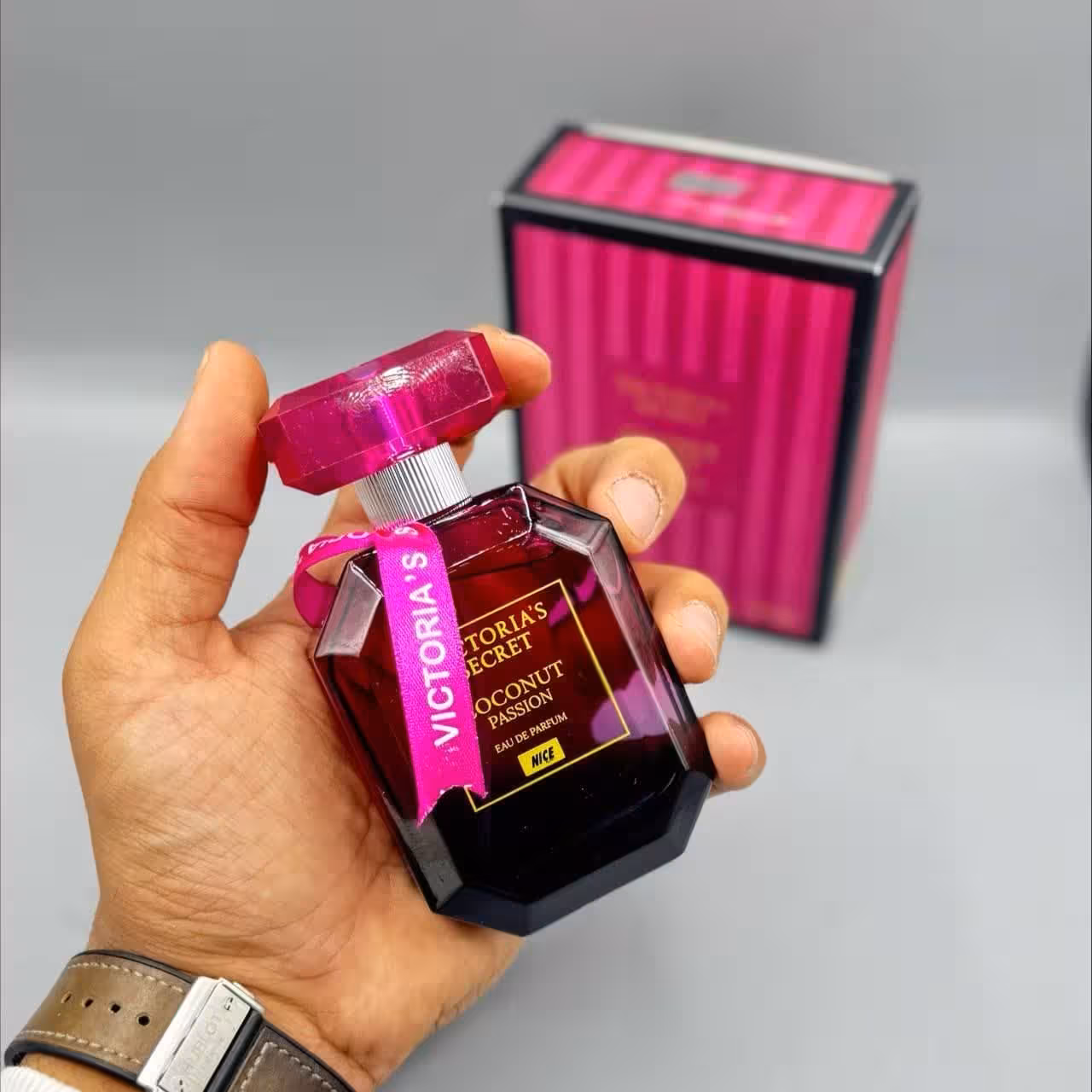ویکتوریا سکرت کوکونات از برند نایس (بدون جعبه)