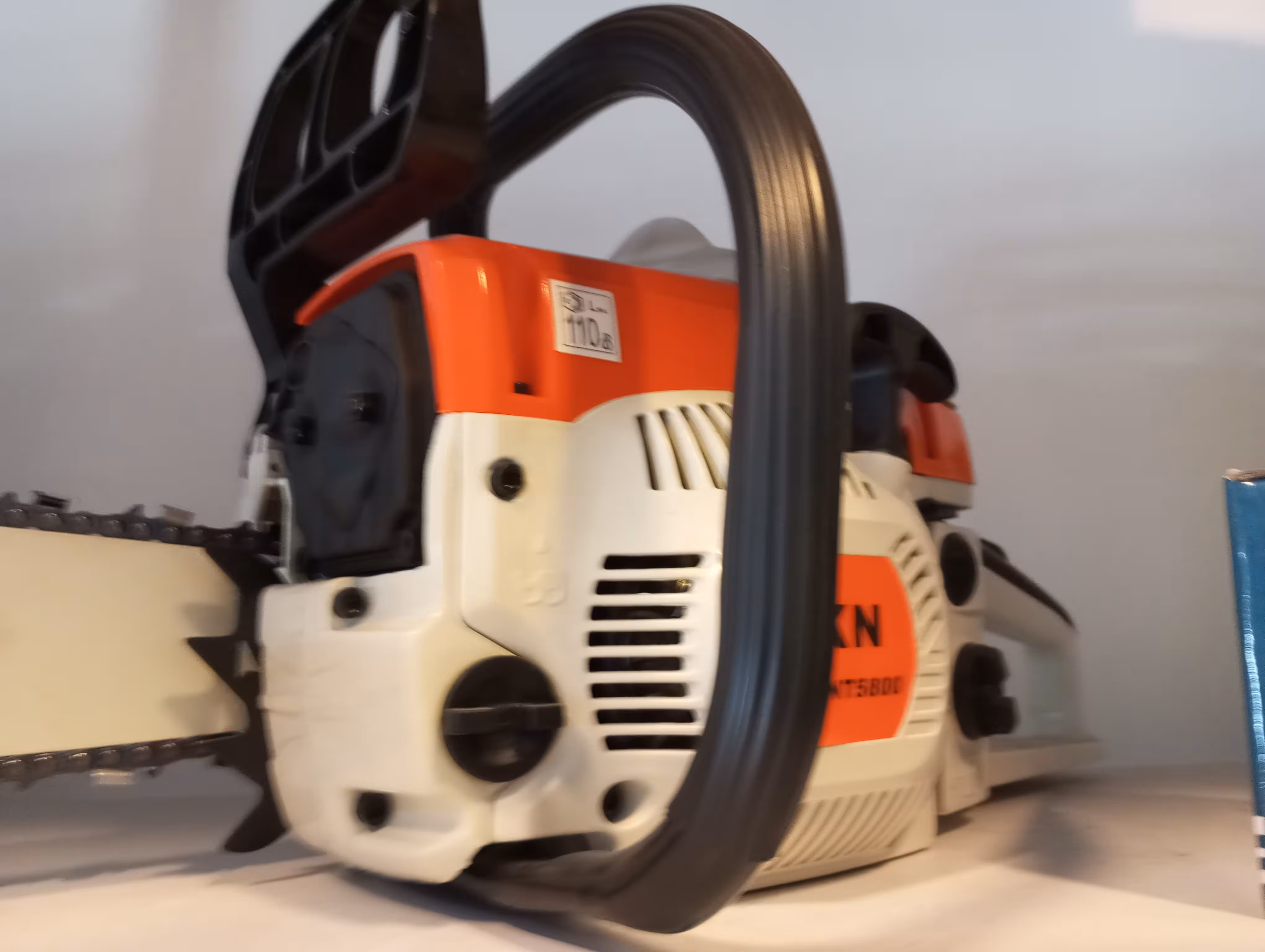 اره موتوری پر قدرت  با کاربراتور ژاپن و زنجیر کانادا skn