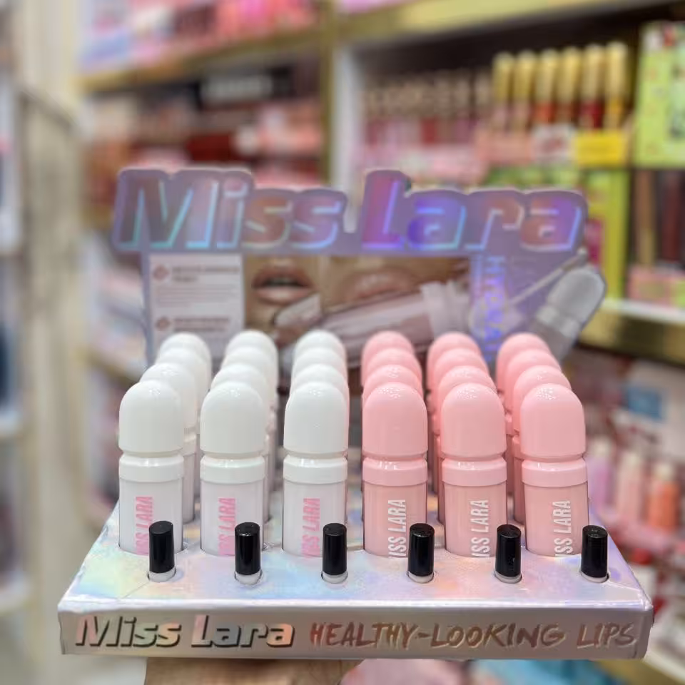 بستنی لب طرح کیکو میس لارا