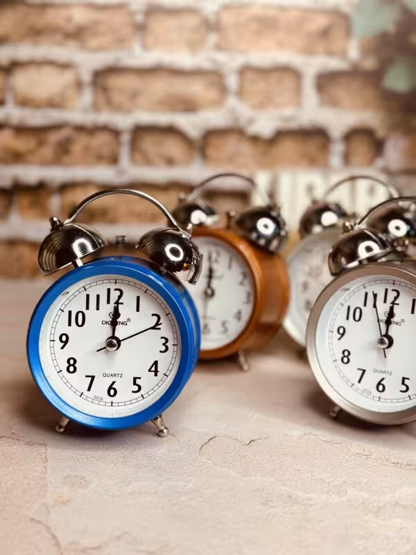 ساعت شماته ای متوسط بدنه اکلیلی کد 9284