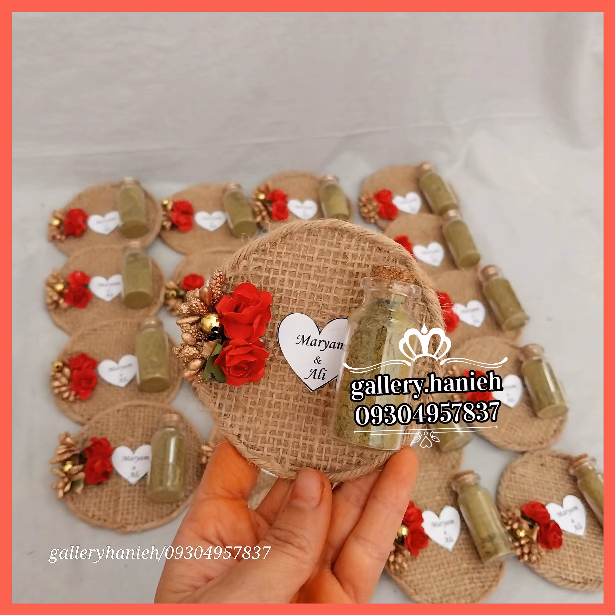 گیفت حنا مدل کنفی میتونید بجای حنا از گل محمدی و نبات یا  نقل استفاده کرد همراه با لیبل اسم و تاریخ رنگبندی متنوع 