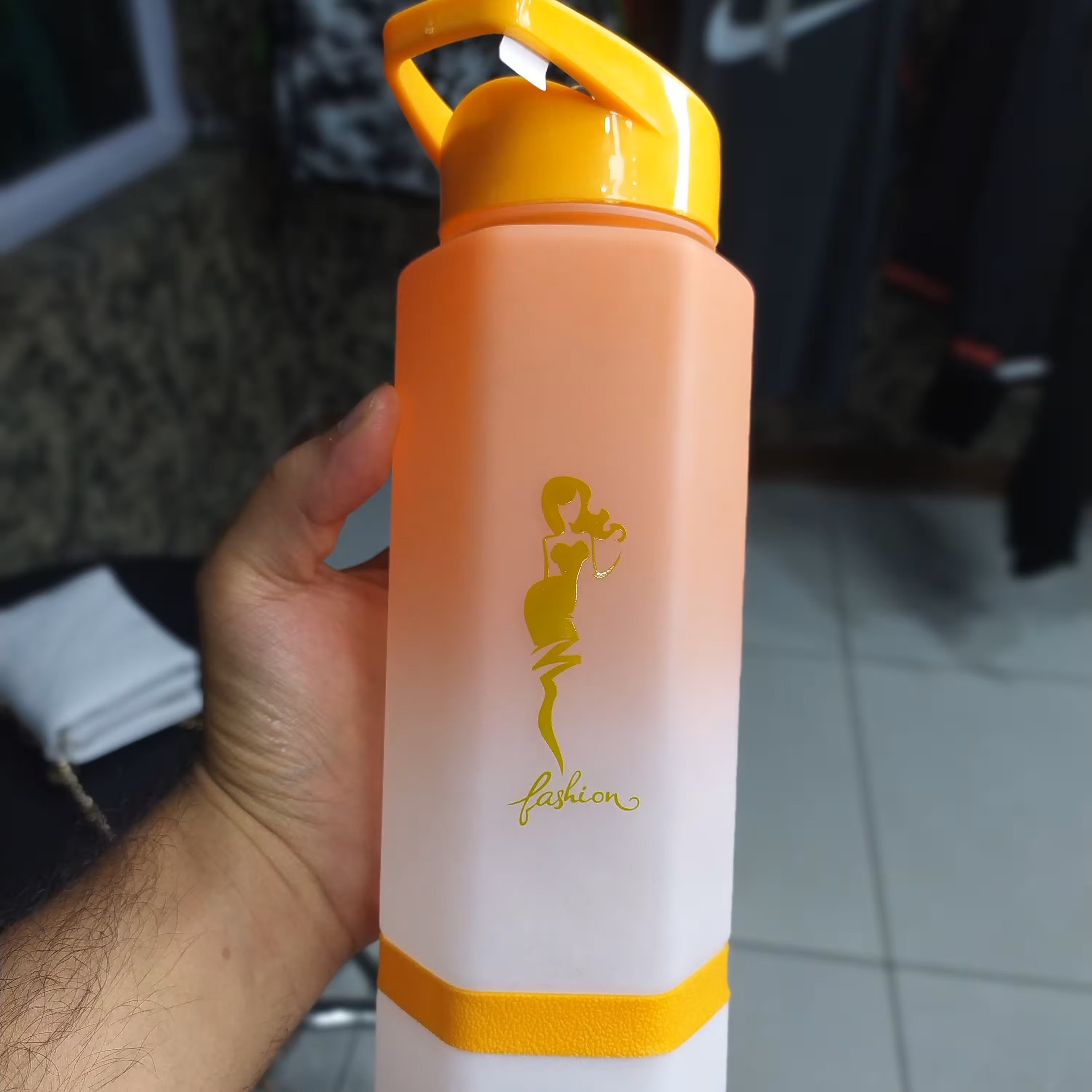 بطری آب اسپرت ، ورزشی